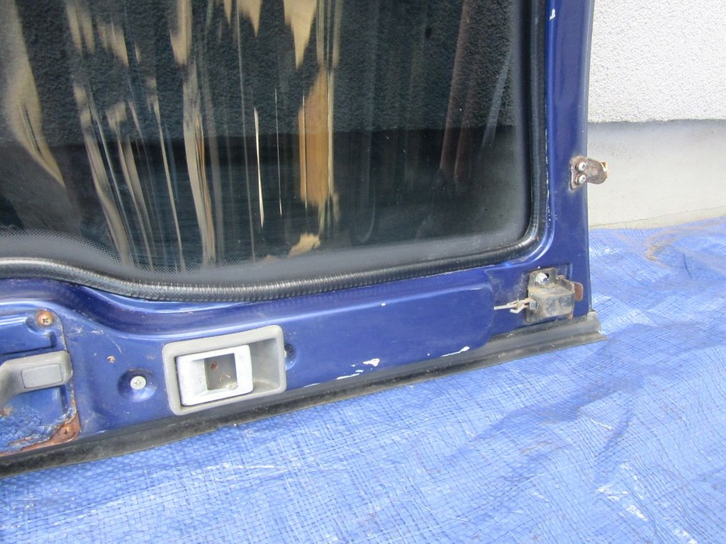 фото №10, Nissan navara d22 скло задня