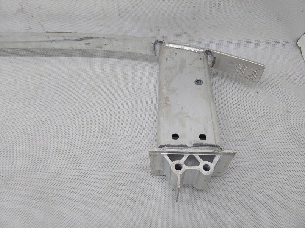 фото №12, Volvo s60 iii v60 ii 2018+ балка бампера перед нижня dół 32246766