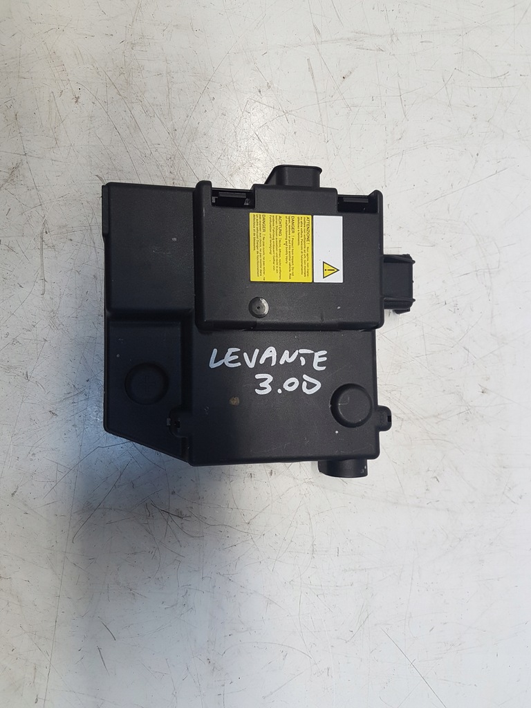 фото №1, Maserati levante коробка запобіжників