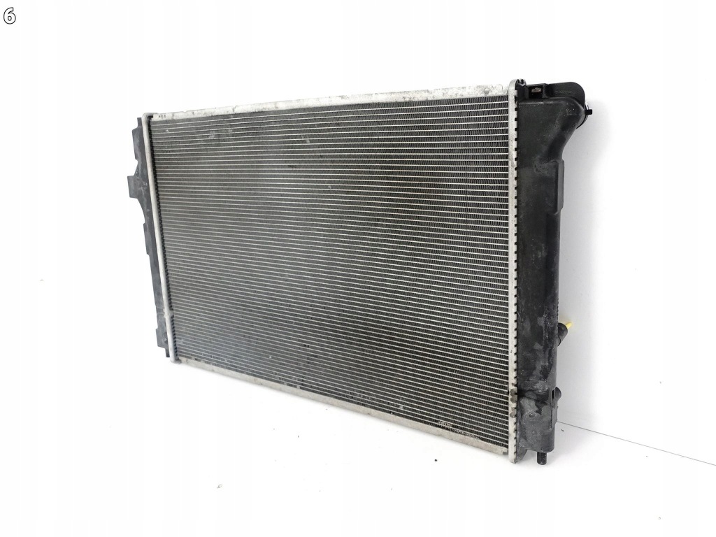 фото №7, Toyota yaris iii 3 lift 11-20 радиатор wody 1.5 hybrid