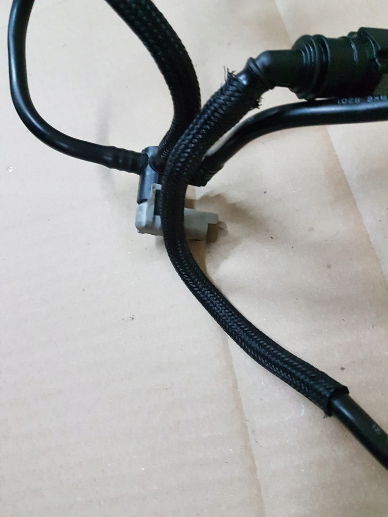 фото №5, Citroen c5 iii шланг топлива топливный 2.2 hdi