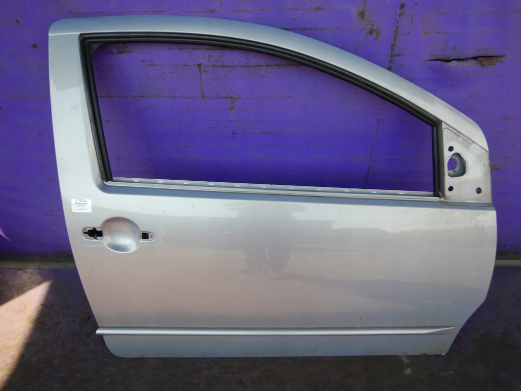 фото №1, Citroen c2 hb 3d 03-08 двері праве перед