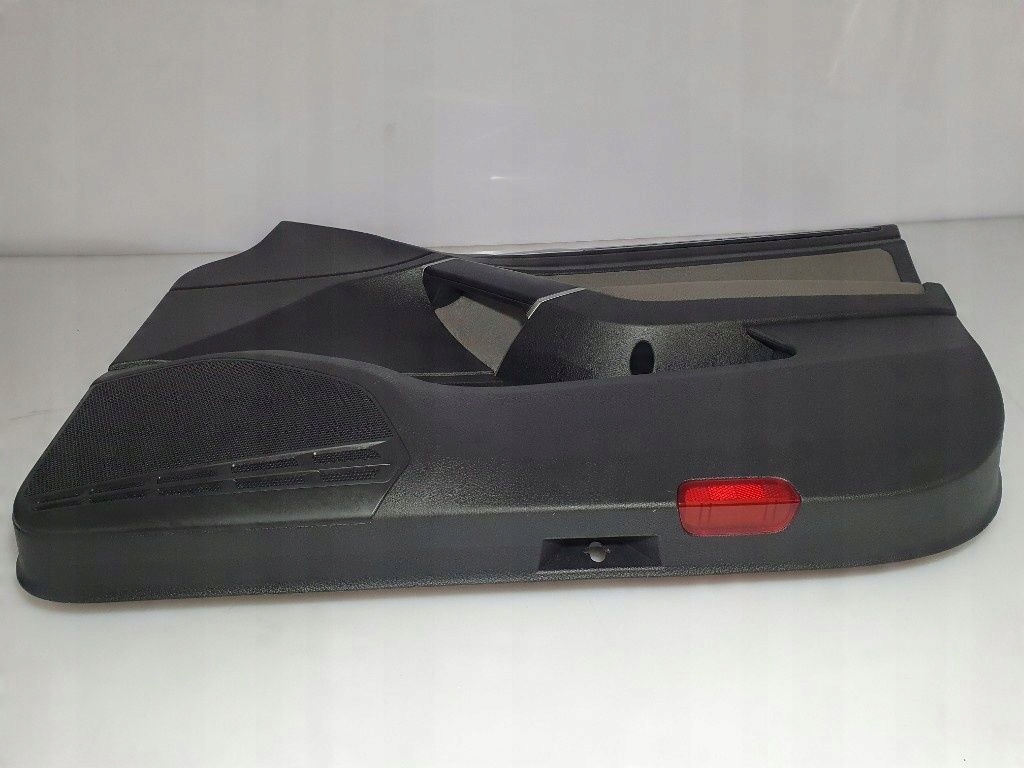 Volkswagen golf vii 2015 комплект обшивка дверей 5g4867011bn quarzit сірі Зі Шроту