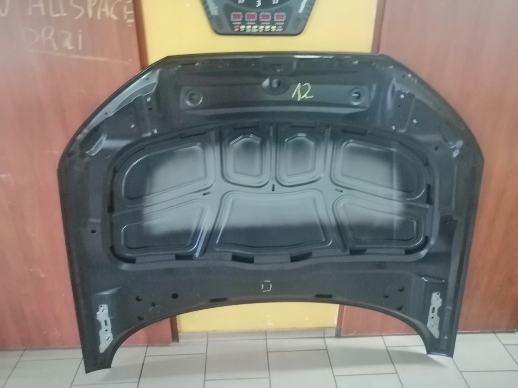 фото №15, Audi a4 b9 8w капот