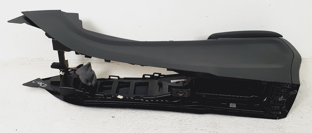 фото №8, Туннель средний подлокотник mercedes w176 europa