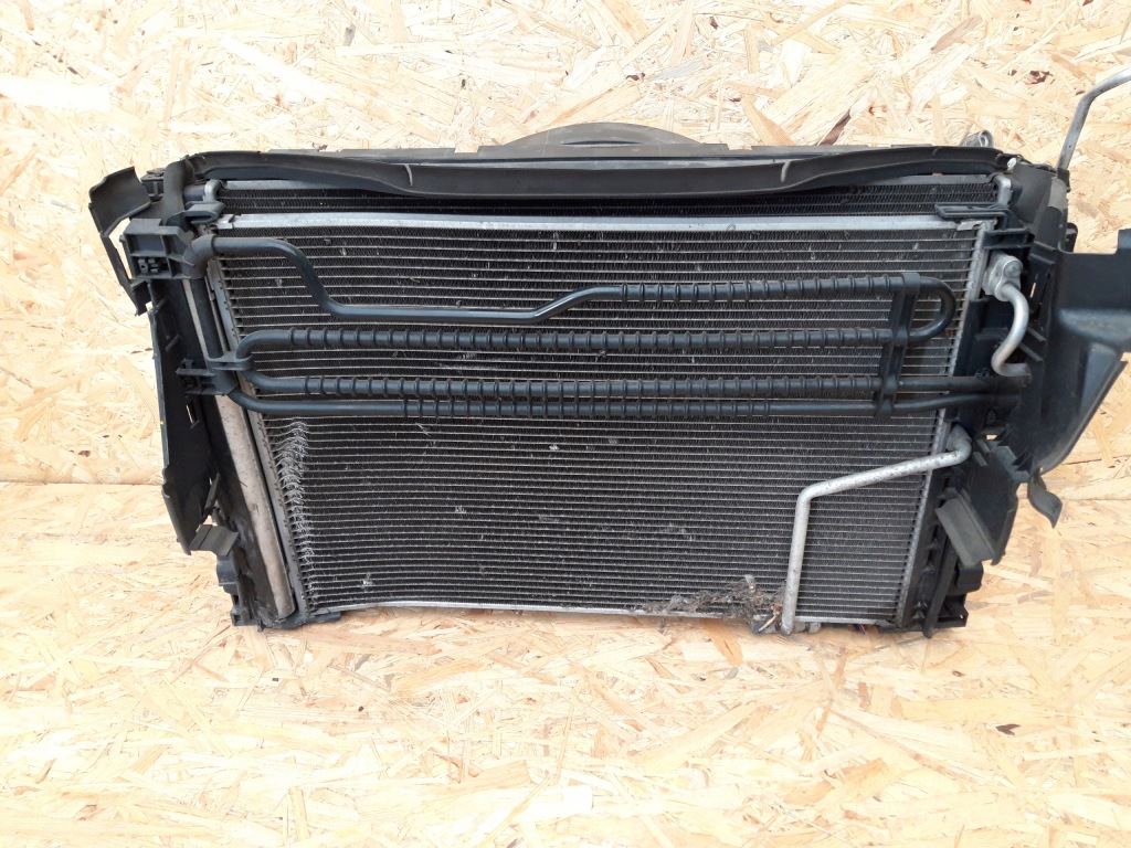 фото №3, Mercedes w204 w212 радіатор комплект радіатор cdi