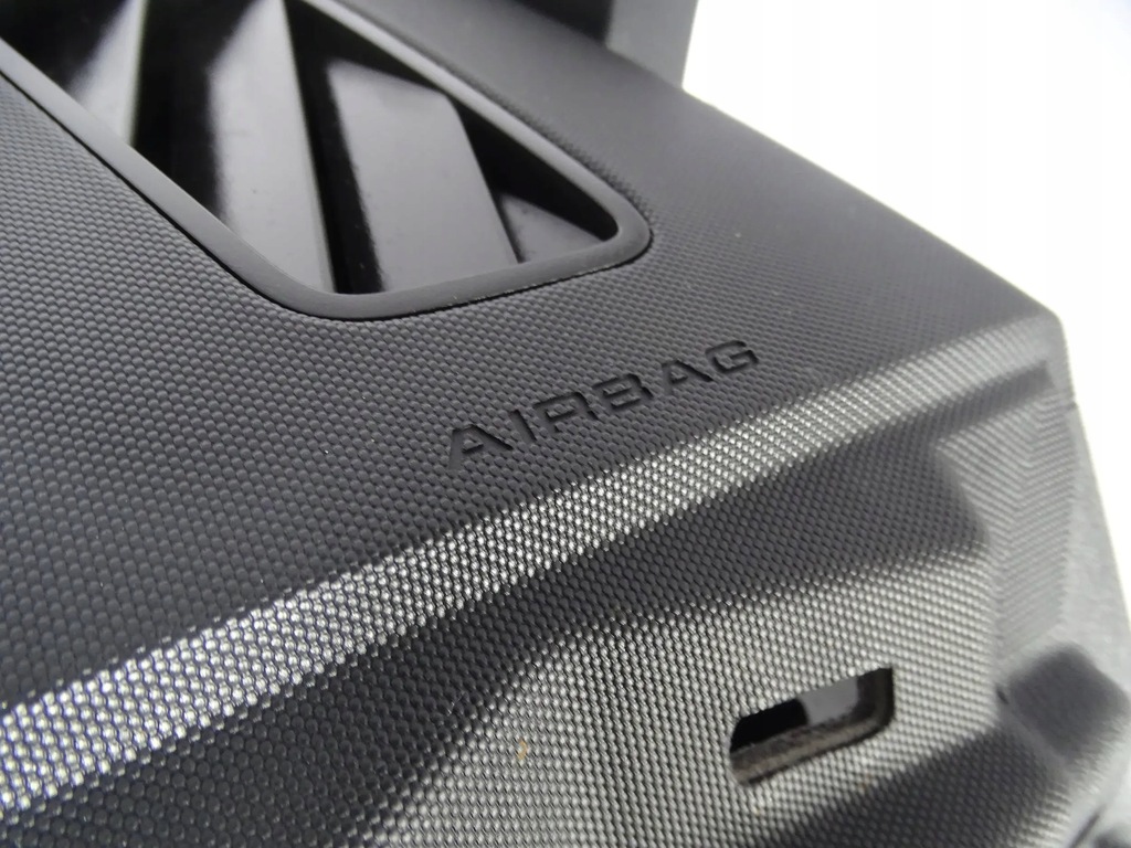 фото №5, Панель приладів консоль audi q4 89a