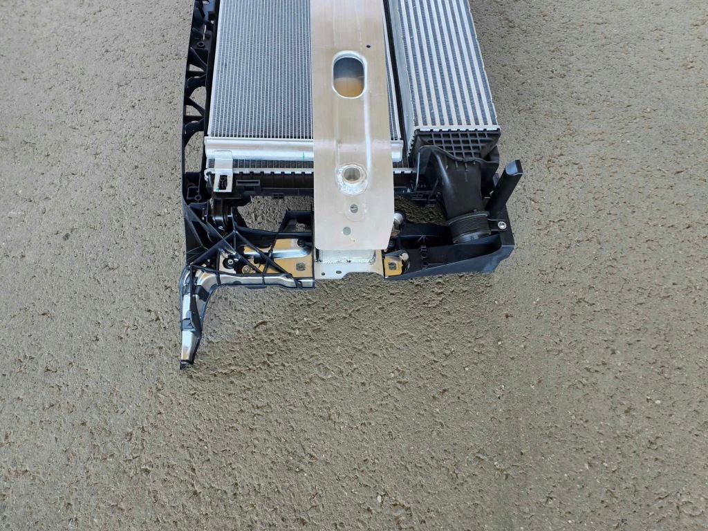 Купити Комплект радіатор вентилятор ремінь передній балка audi a5 f5 2.0 tfsi 1.4 tfsi