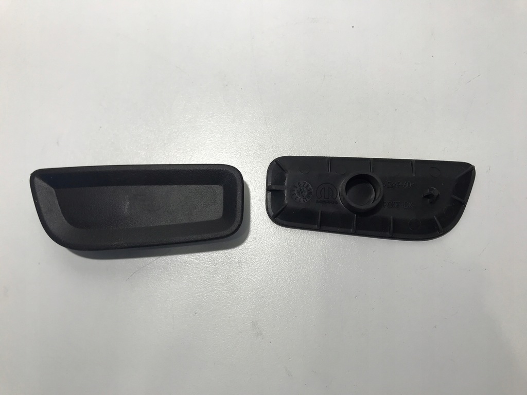 фото №1, Заглушка правих двері jeep renegade 5xa45lxhaa