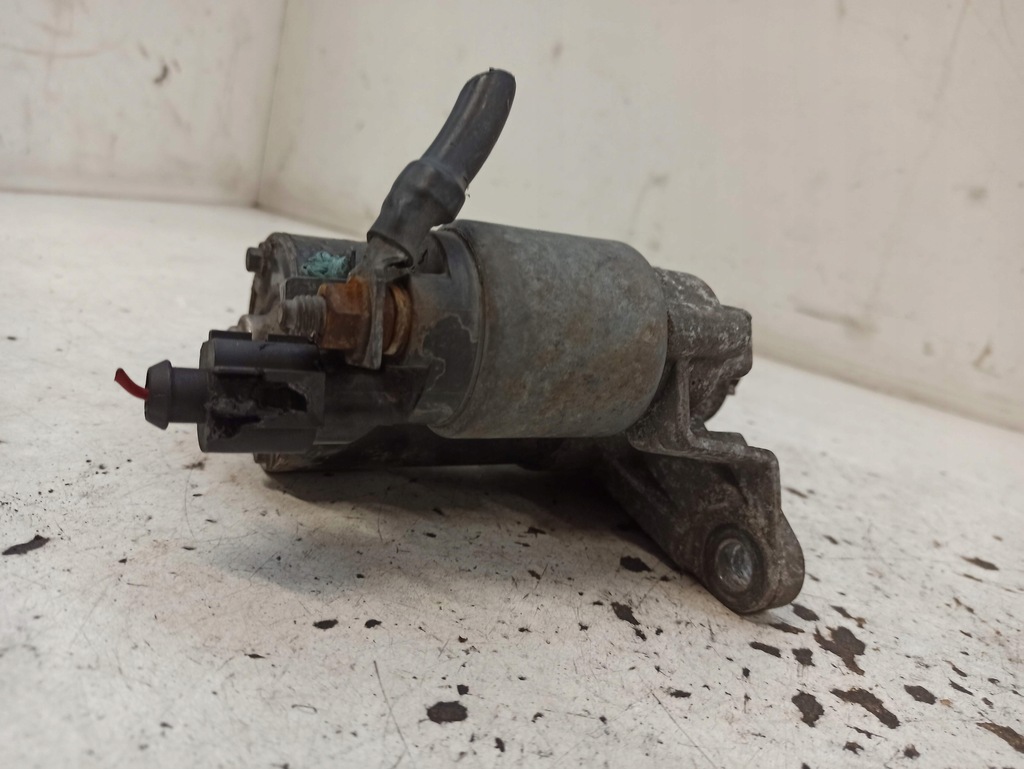 фото №9, Skoda fabia 1.2tsi 10r стартер 0001120406