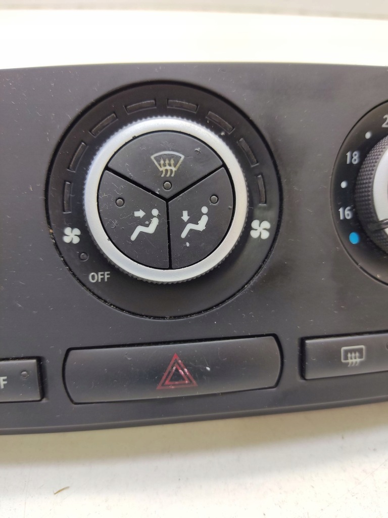 Купити Saab 9-3 ver2 2008 панель кондиціонера 12772892