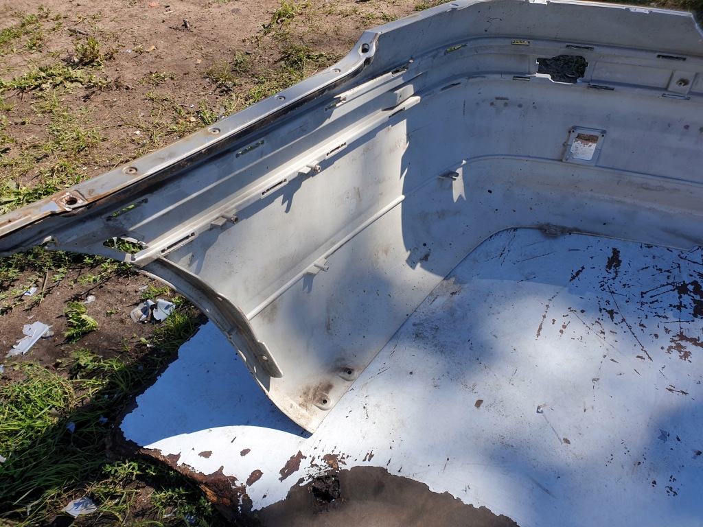 Бампер задний задний mercedes w203 седан лак 744 Киев