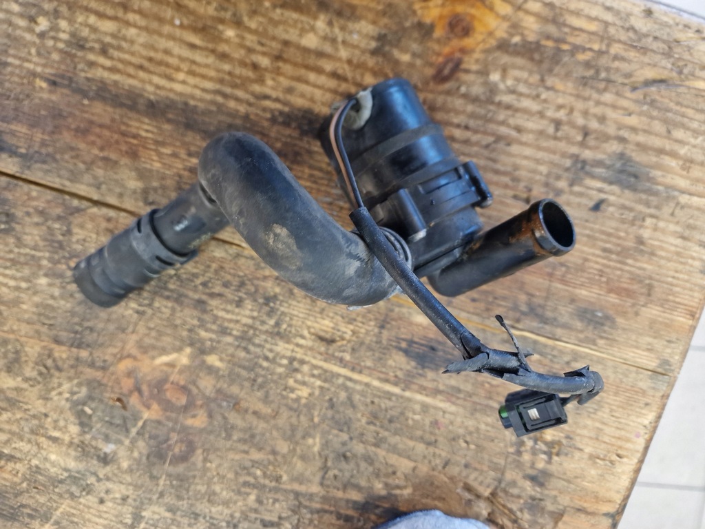 фото №1, Клапан webasto audi a6 c6 помпа