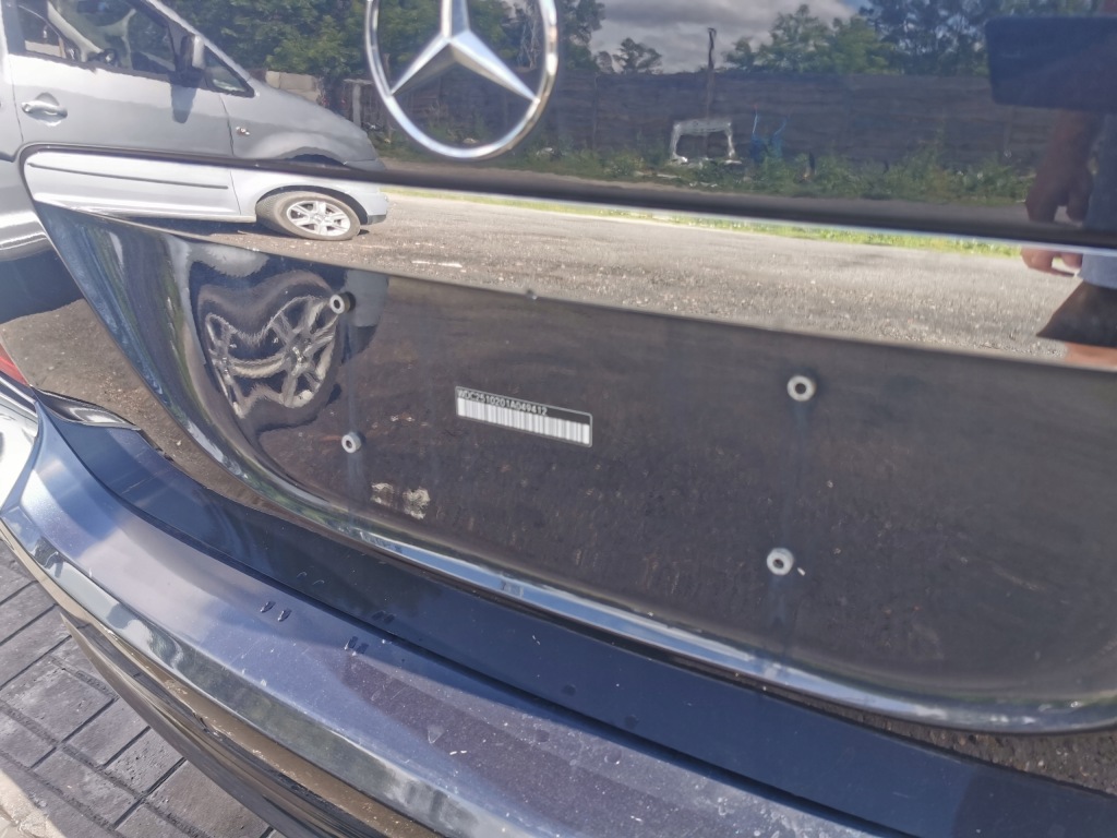 Mercedes-benz klasa r w251 c112 кришка багажника задня багажника Недорого
