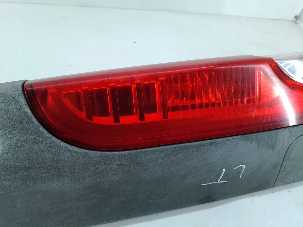 фото №8, Лампа задня ліва opel vivaro i 93857722 265a60118r