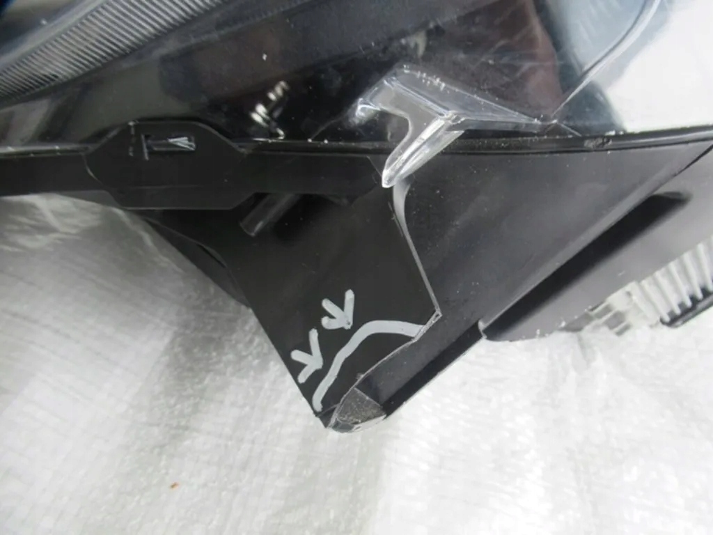 фото №8, Opel zafira d life лампа ксенон правая 9832836480