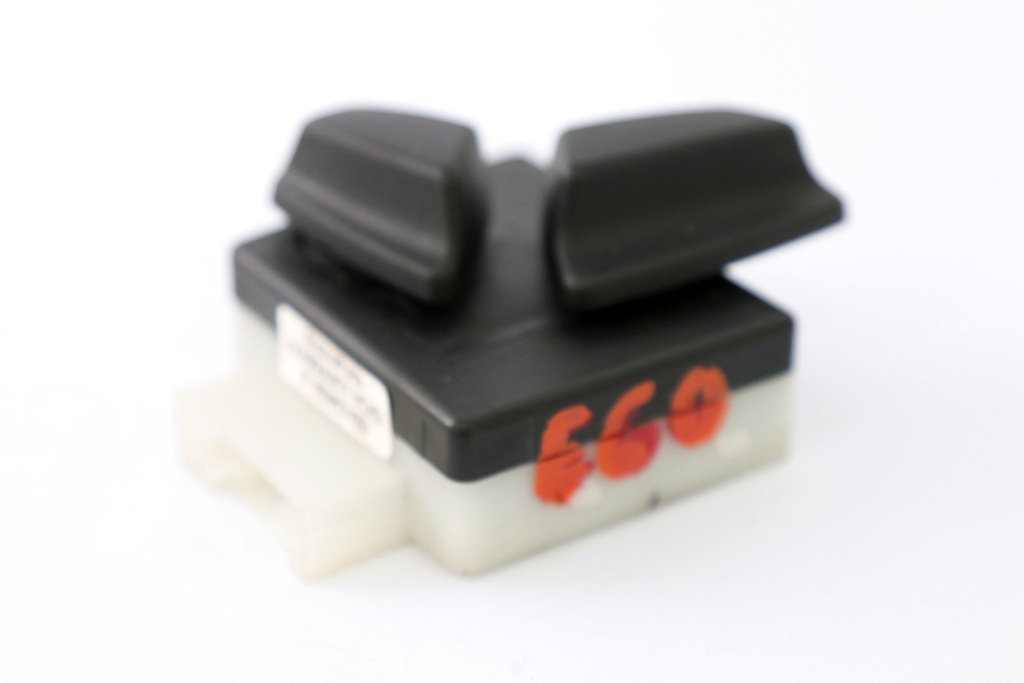 фото №9, Bmw e60 e61 переключатель регулировки сиденье правый