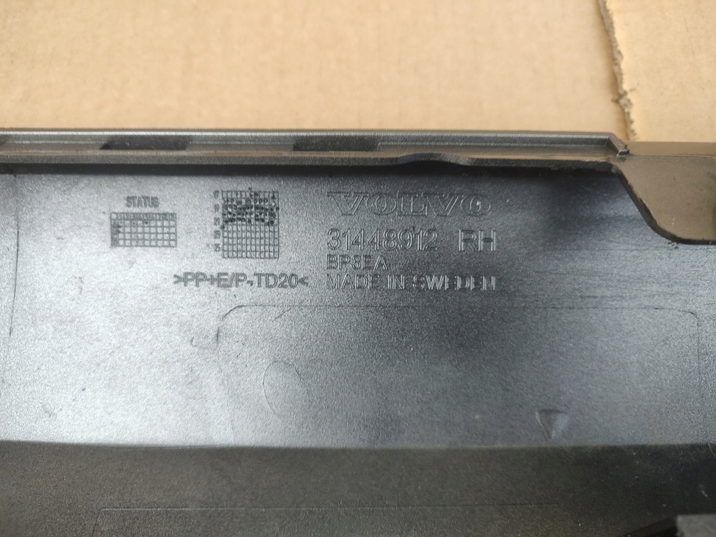 фото №15, Volvo v60 ii s60 iii 2018+ поріг молдинг поріг права 31448912