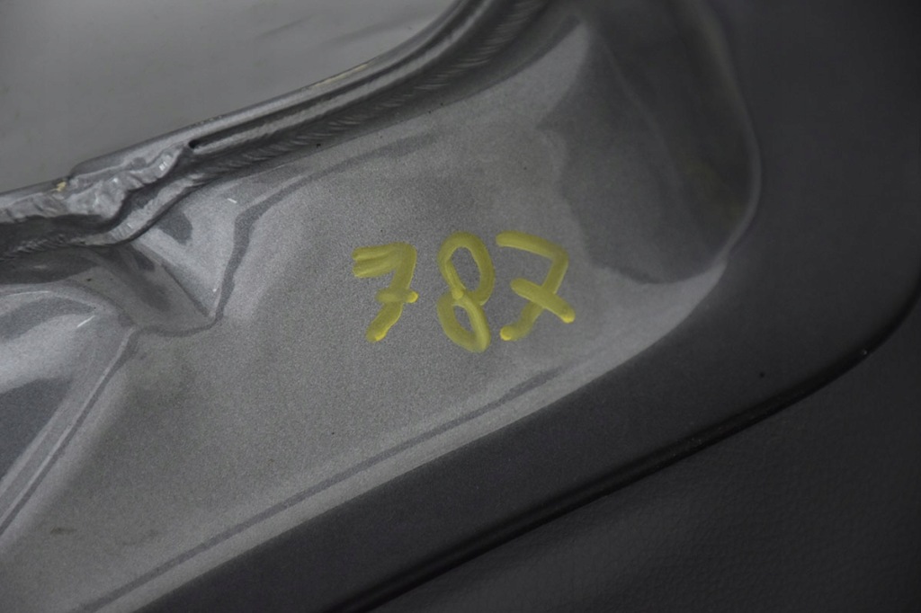 фото №9, Кришка багажника задня задня mercedes a-klasa w176 787