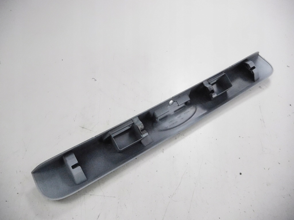 фото №15, Накладка крышки багажника - ford mondeo mk3