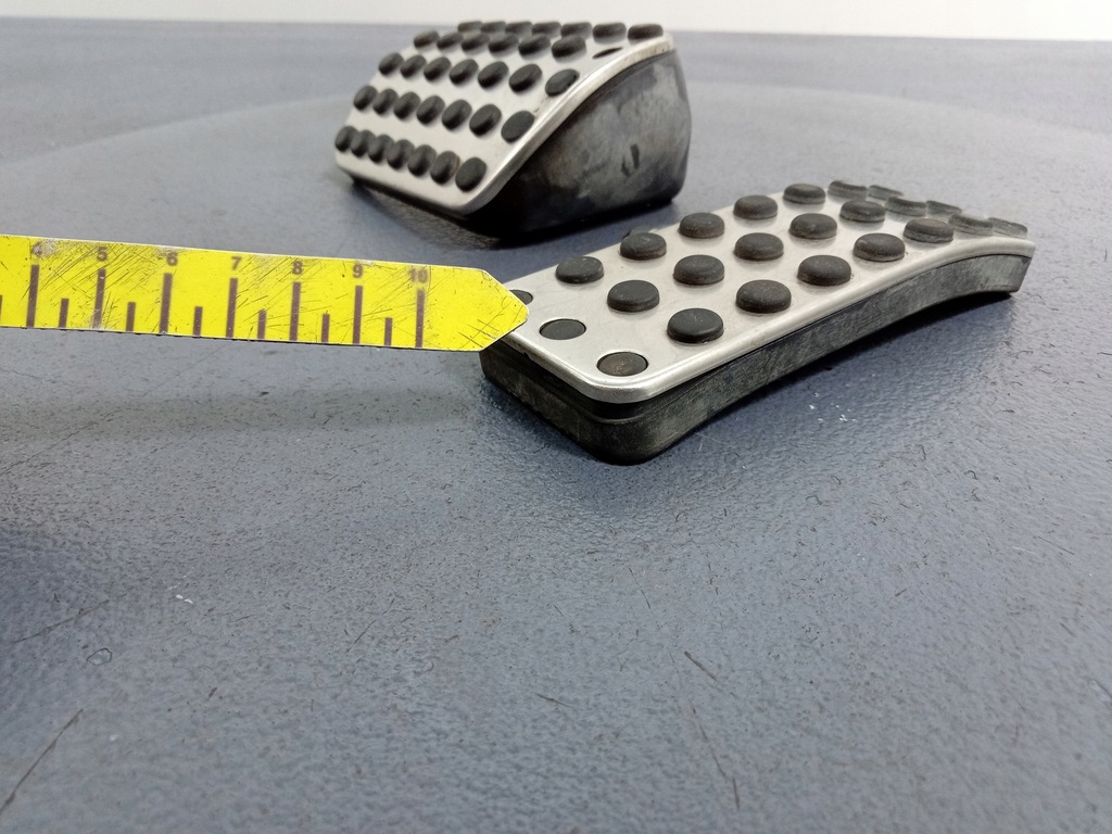 фото №4, Mercedes b w245 a w169 накладки na педалі комплект