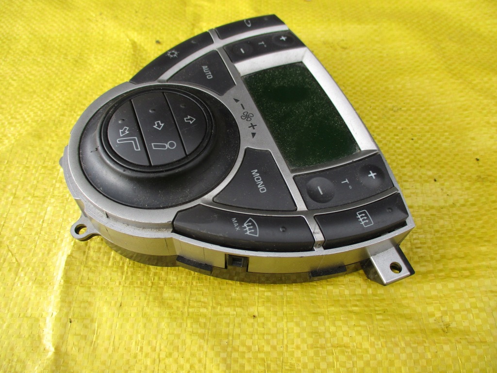 Fiat ulyse ii c8 807 панель обдув 9140010488 Оригінал