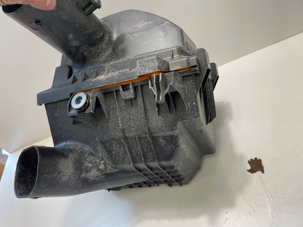 фото №4, Корпус фільтра повітря renault trafic iii vivaro