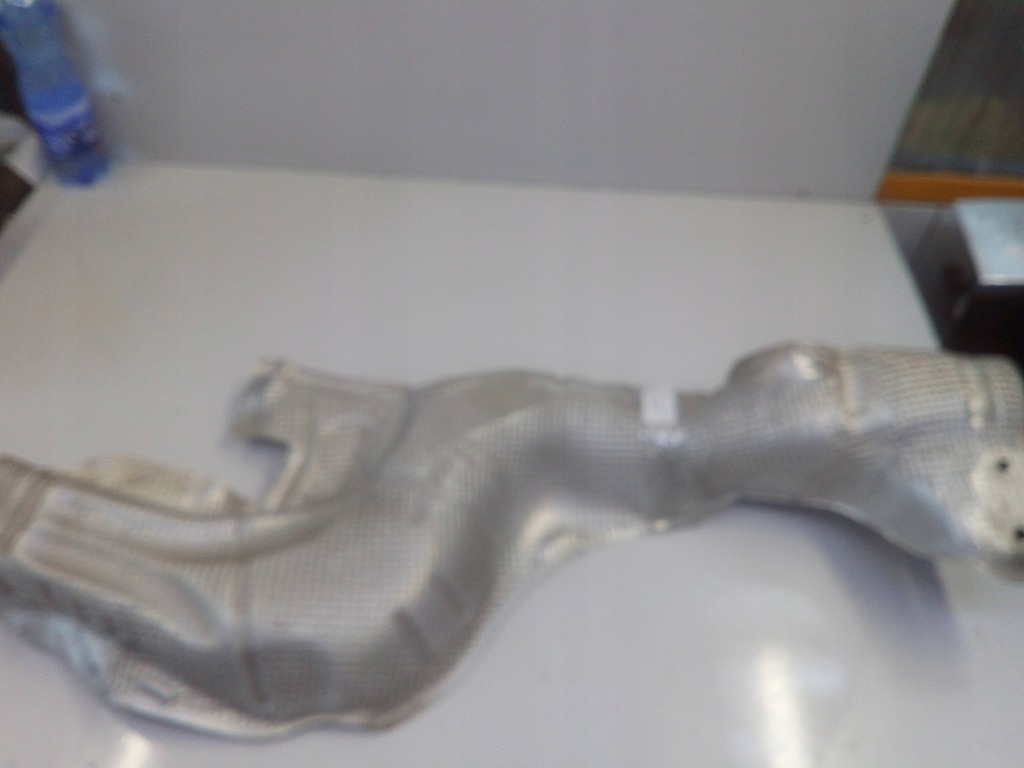 фото №1, Citroen c3 iii защита тепловая выхлоп 9820278280