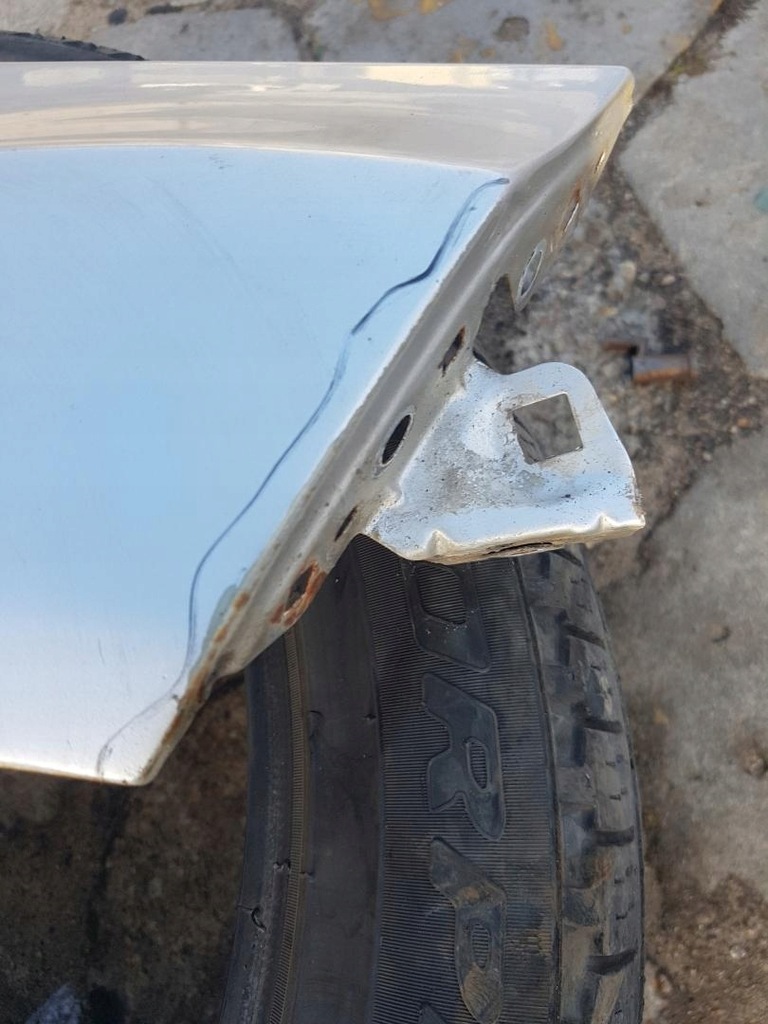 фото №9, Крыло правый перед ford fiesta mk7 jr8