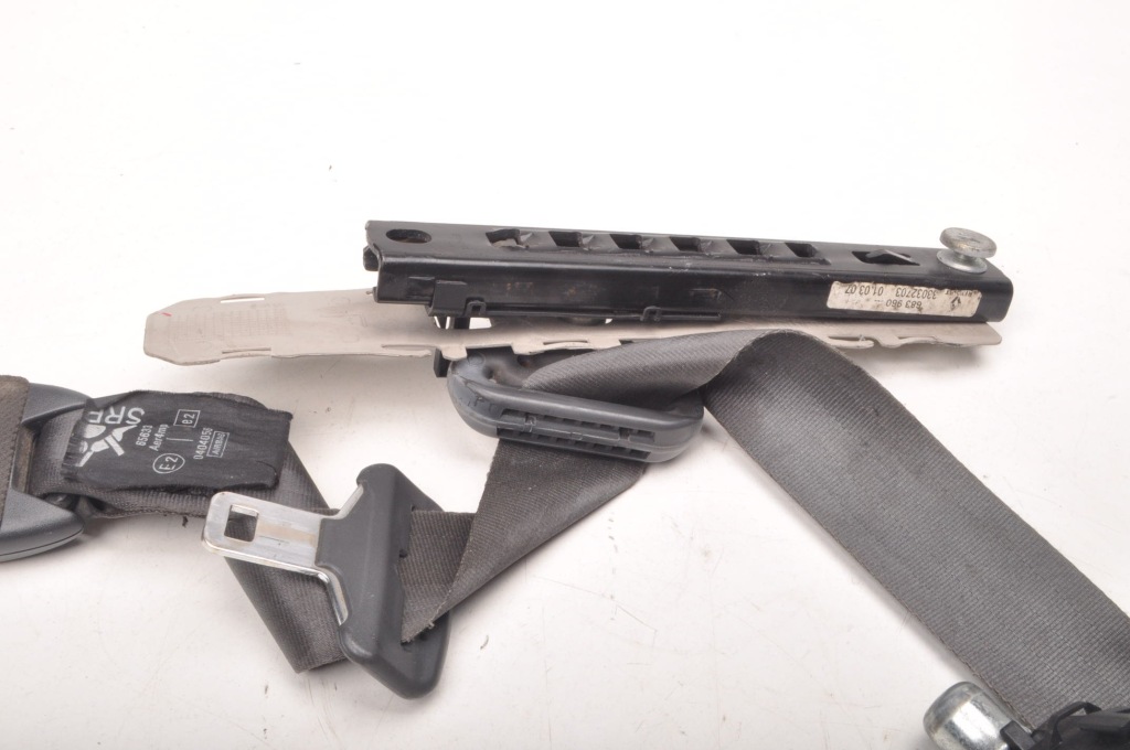 Renault clio 3 ремень безопасности левая перед 34006760 8200454686 Недорого