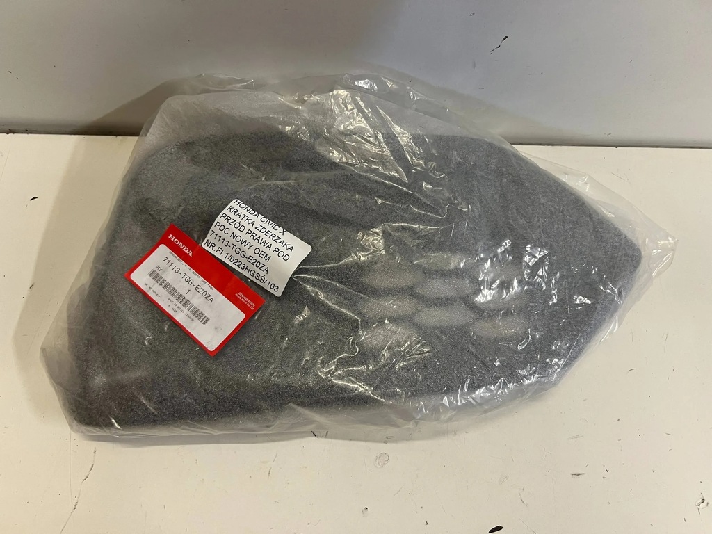 фото №11, Honda civic x 17- правая заглушка решётка бампера перед pod pdc nowa oem