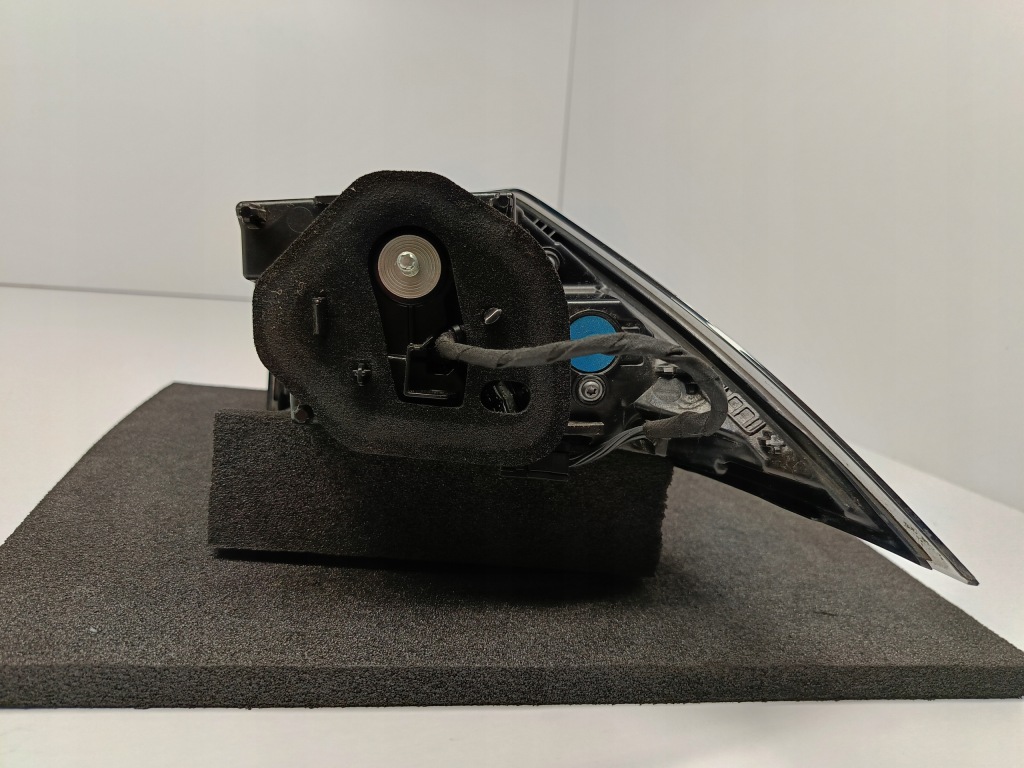 Peugeot 508 2 18- фара левое  задняя левая задняя адаптивный led европа  9813508680 Доставка