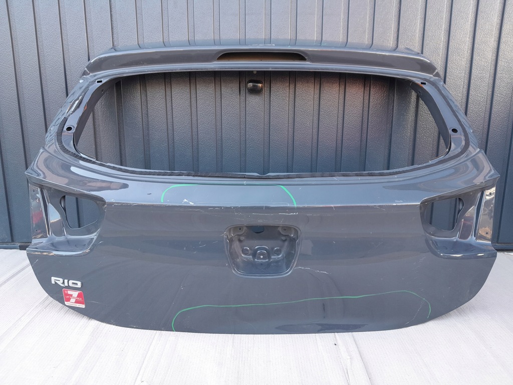 фото №1, Крышка багажника багажника задняя задняя kia rio v 5 2017+