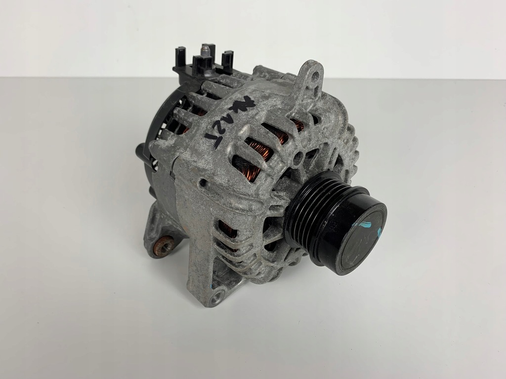 фото №1, Opel astra k v 1.2t генератор 39218019