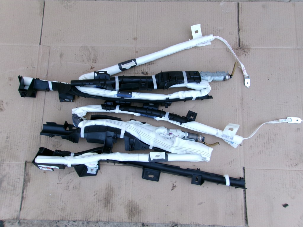 фото №1, Toyota rav4 v шторка безопасности правая подушка безопасности оригинал