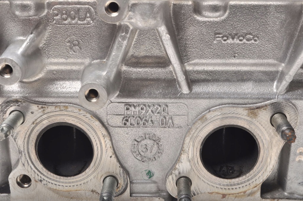 фото №6, Discovery v l462 3.0d sdv6 306km головка левая 9x2q-6c064-da 106tys km