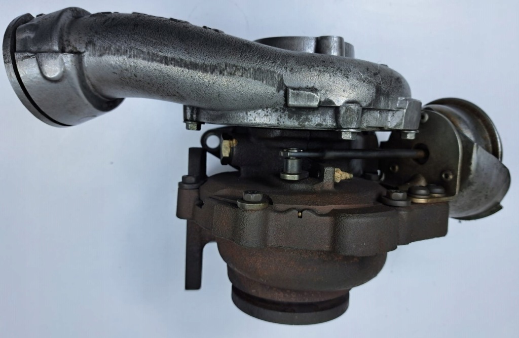 Турбонагнетатель volkswagen t5 transporter crafter 2.5 tdi 070145701n Цена