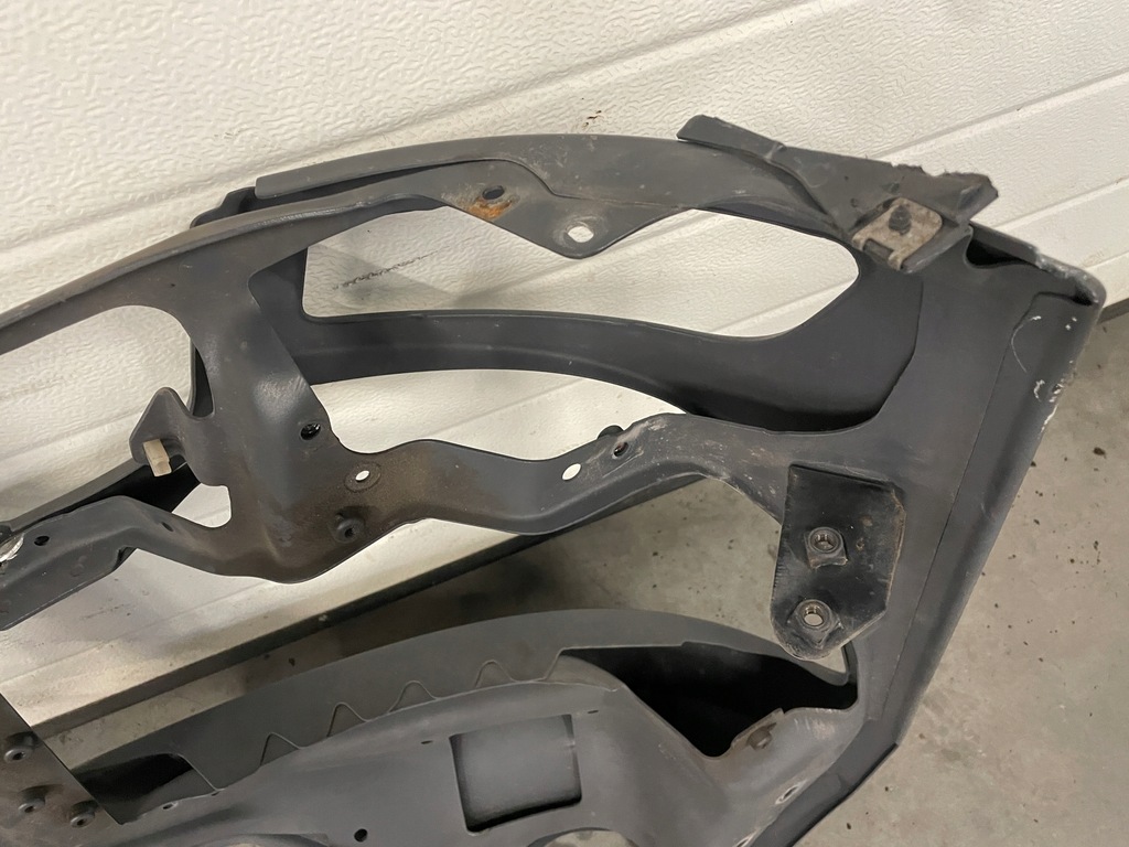 фото №8, Mercedes actros 11-18 уголок бампера панель фары фара a9608855625