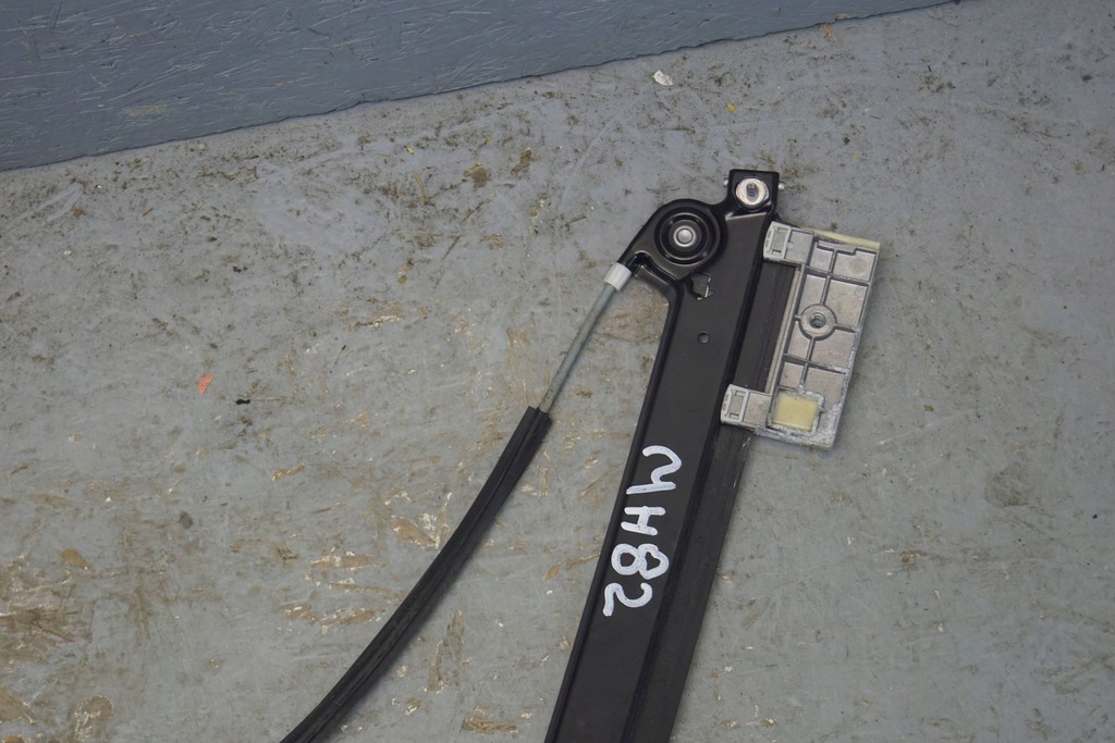 фото №7, Audi a3 8p lift cabrio подъемник стекло правый mh82