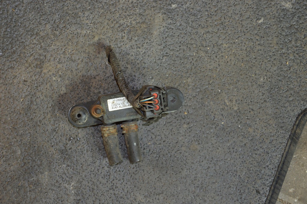 фото №1, Ford c-max ii датчик тиску dpf av615l200ab