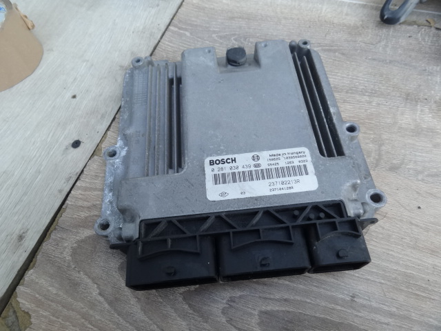 фото №1, Renault clio iv 2015 1,5 dci бортовий комп'ютер 237102213r