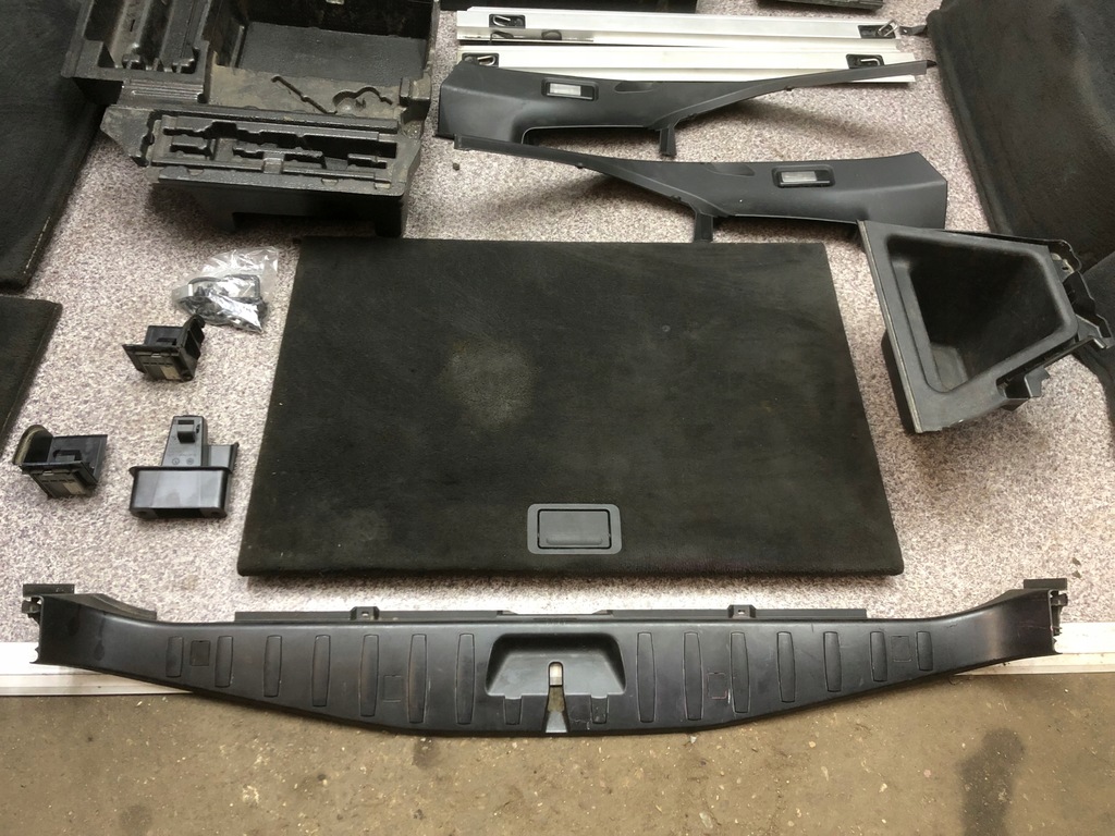 фото №8, Салон обшивки оббивка підлога багажника bmw e83 x3 комплект чорні