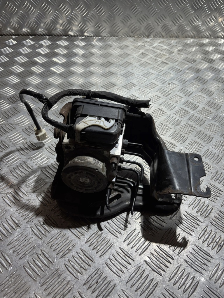 фото №1, Peugeot 2008 насос abs 9809312480