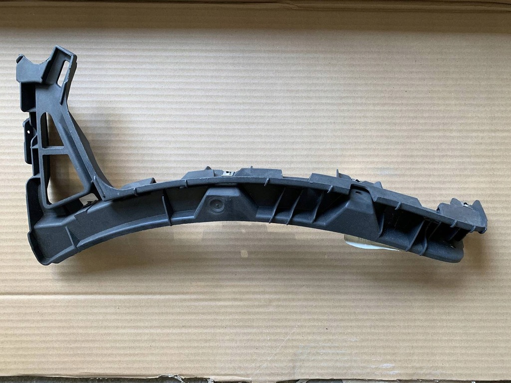 фото №1, Seat altea freetrack напрямна бампера перед правий