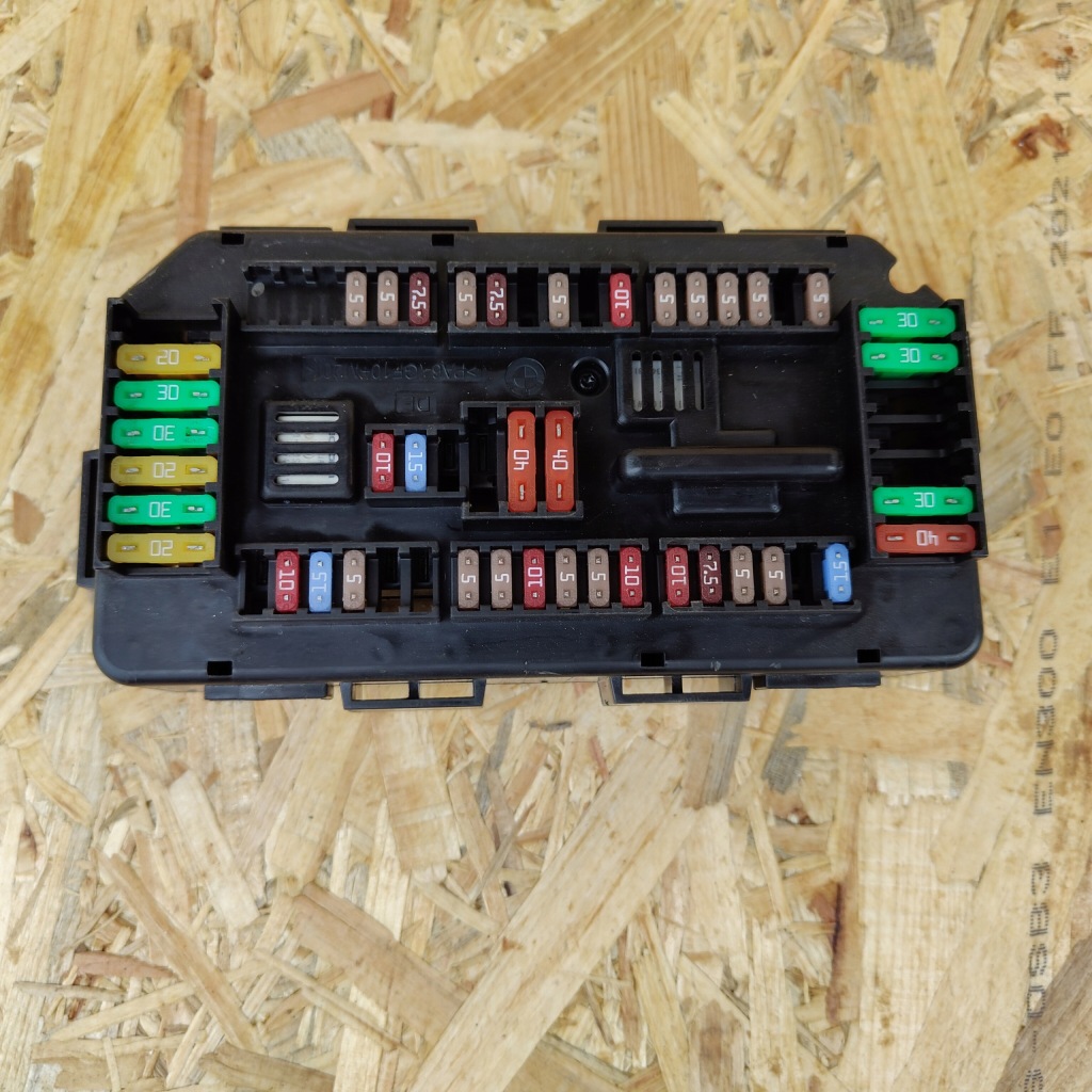 фото №1, Коробка предохранителей bmw 3 f34 gt 9337879