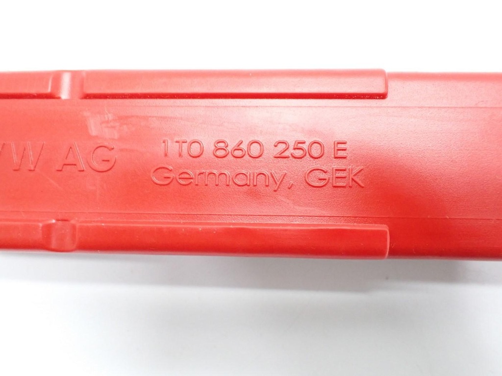 фото №8, Треугольник предупредительный оригинал 1t0860250e vw id3 id.3 22r