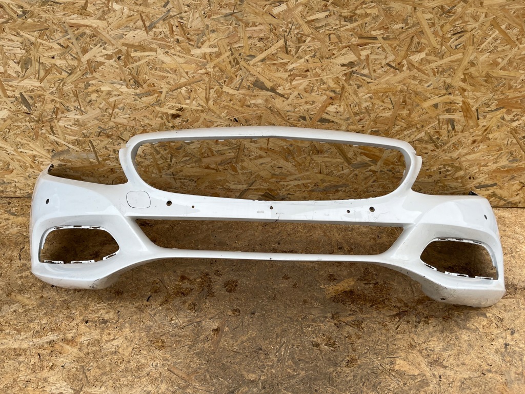 Купити Mercedes c klasa w205 14- бампер передній перед