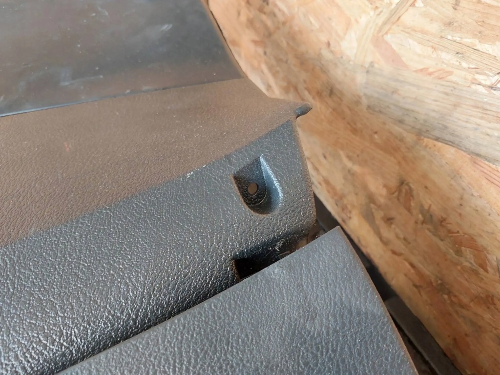 фото №10, Бардачок панели приборной панели skoda superb b5 3u 3b1857101