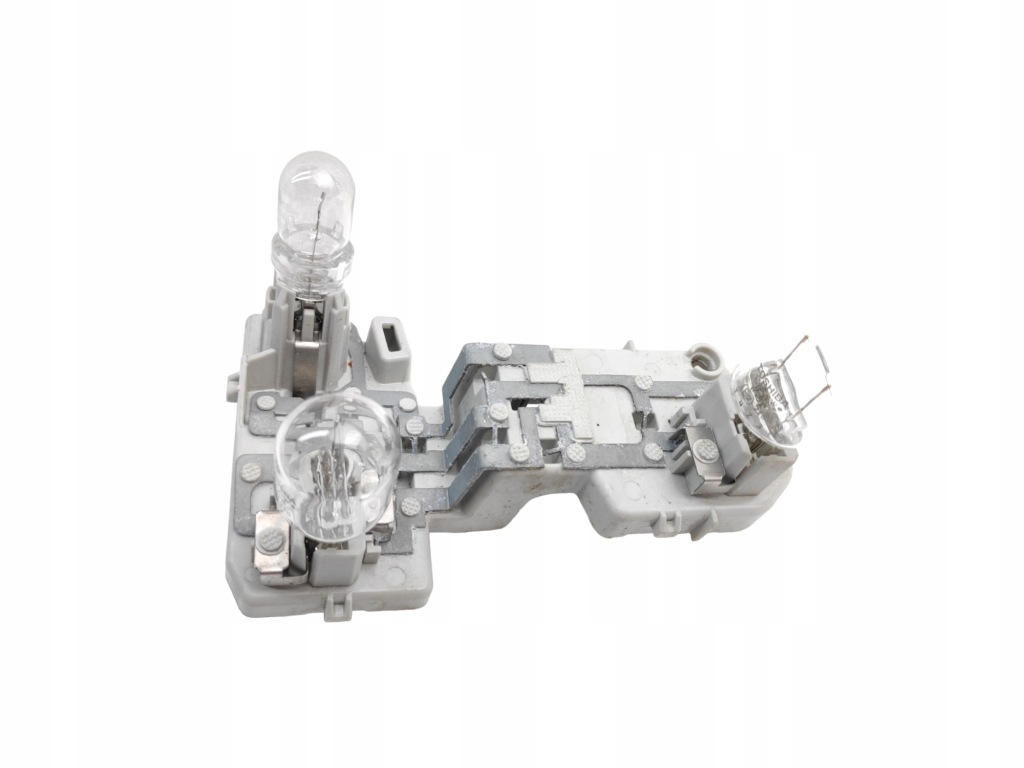 фото №1, Vw golf sportsvan вкладыш лампы левый задняя 510945259b