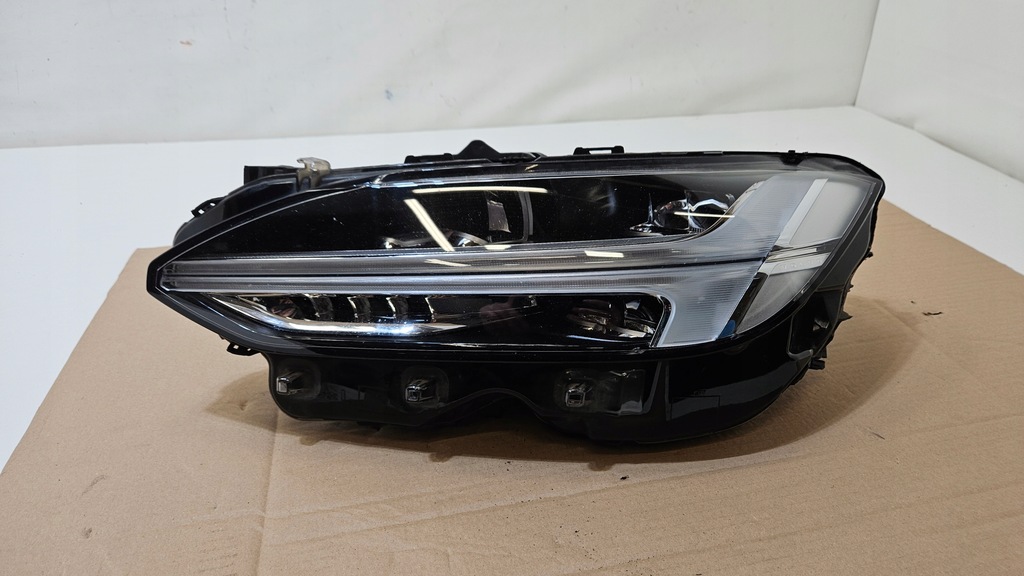 фото №1, Лампа перед передня ліва volvo v90 s90 full led 31468906
